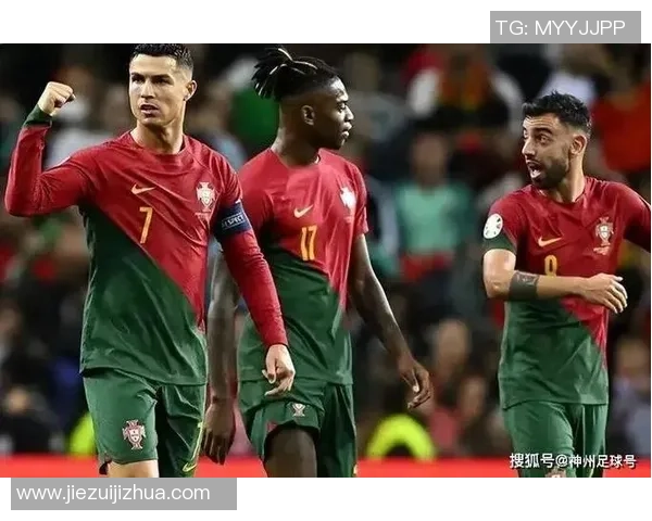 红色队服下的传奇与荣耀 足球球星在激情赛场的绚烂瞬间